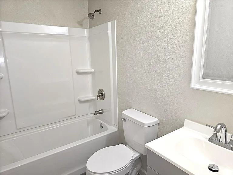 2914 Tarpey Ave — Photo 11