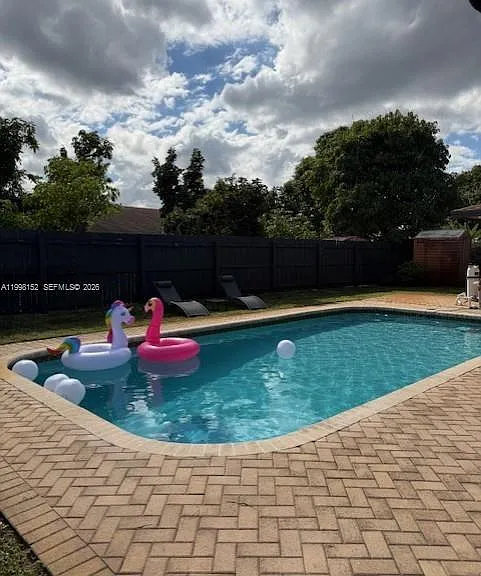 1267 Scottsdale Rd S — Photo 32