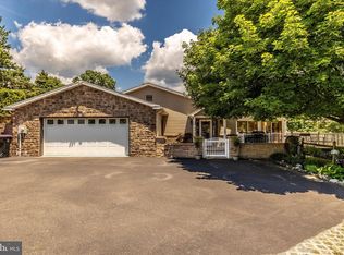 6270 Marsh Rd, Waynesboro, PA 17268