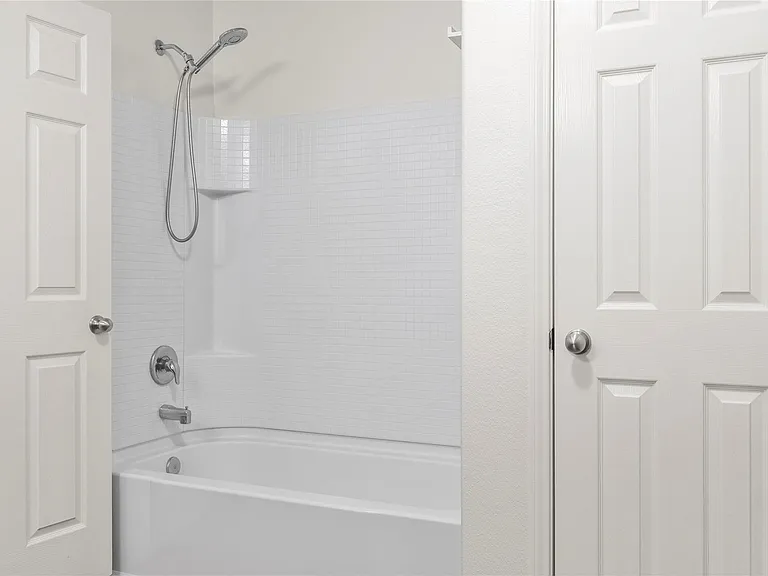317 Falling Pine Dr — Photo 13