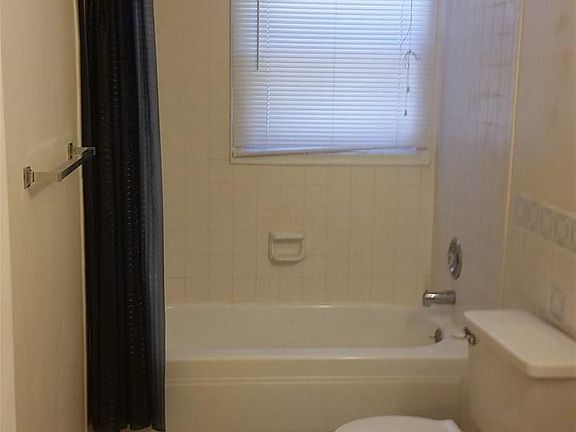 5th image of 3524 S 90th St
