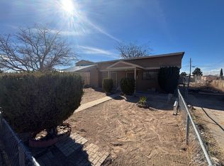 2827 Bel Air Dr NE, Albuquerque, NM 87110