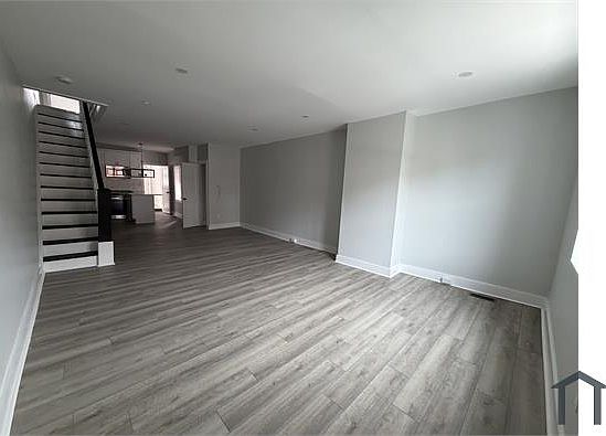 3rd image of 1527 S 29th St