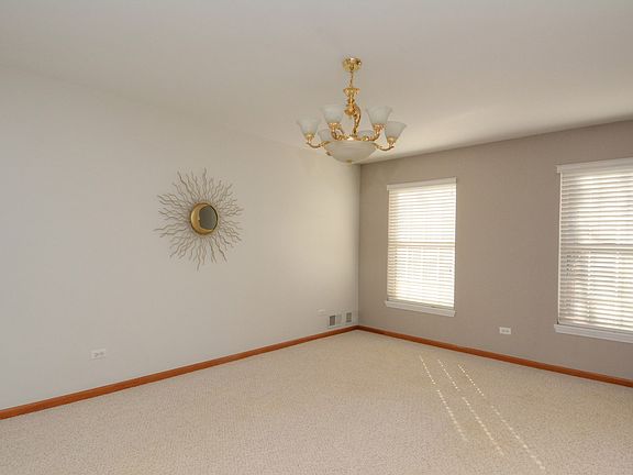 5th image of 1409 Laurel Oaks Dr