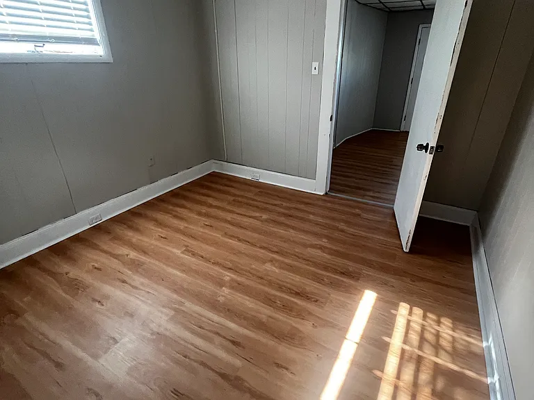 417 Smith St #2 — Photo 14