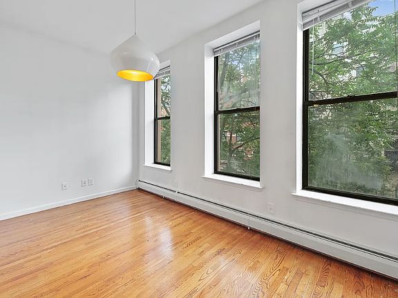 2nd image of 29 E 129th St #20