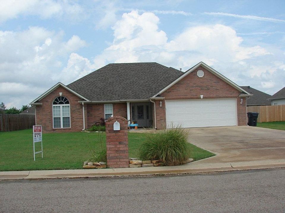 2nd image of 4808 Lonoke Ln