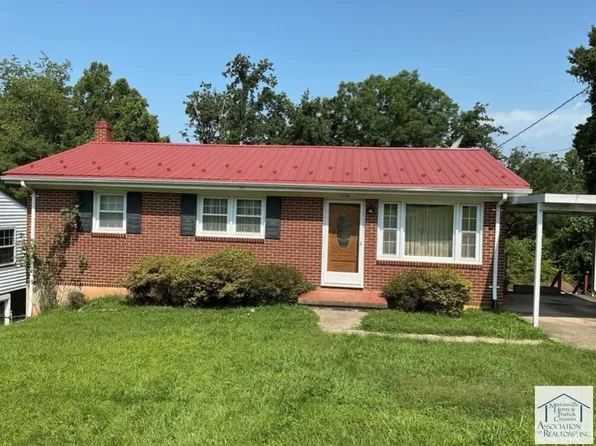 1054 Graves St, Martinsville, VA 24112