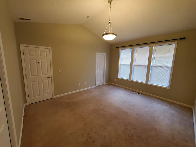 1203 NE 161st Ct — Photo 34