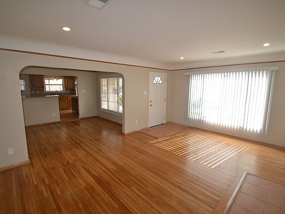 2nd image of 2523 W 77th St