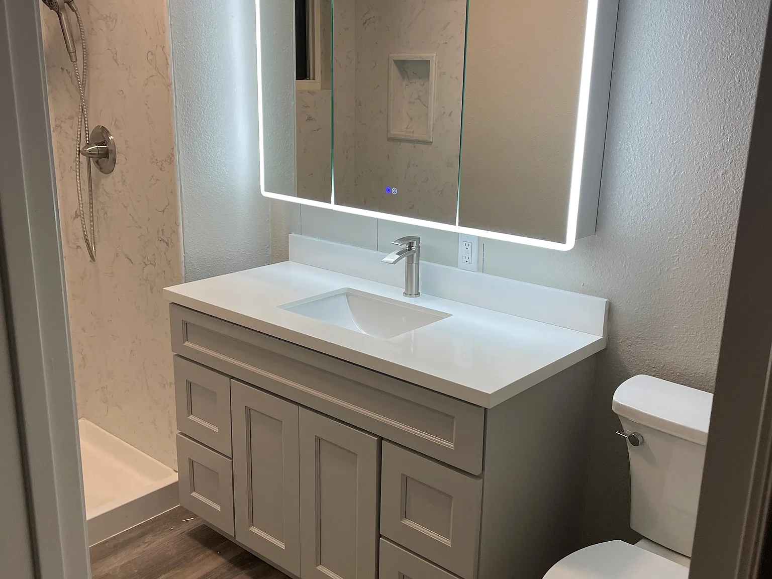 2 bed, $2,975 — Photo 1