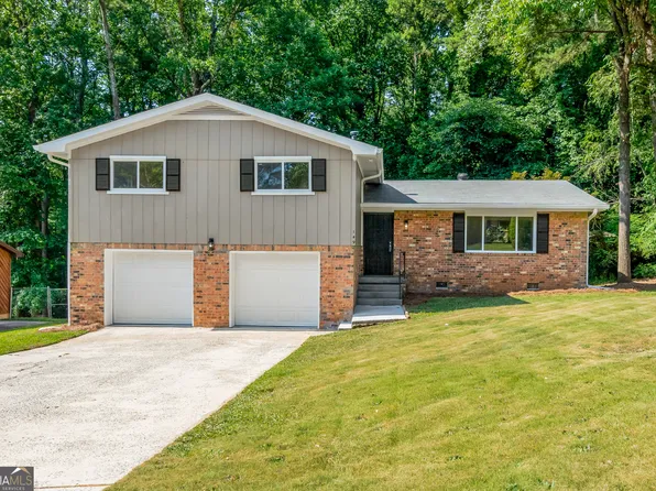 149 Montego Cir, Riverdale, GA 30274