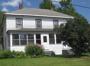 88 Jefferson Ave, Lunenburg, VT 05904