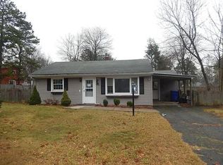 35 Emerald Rd, Springfield, MA 01119