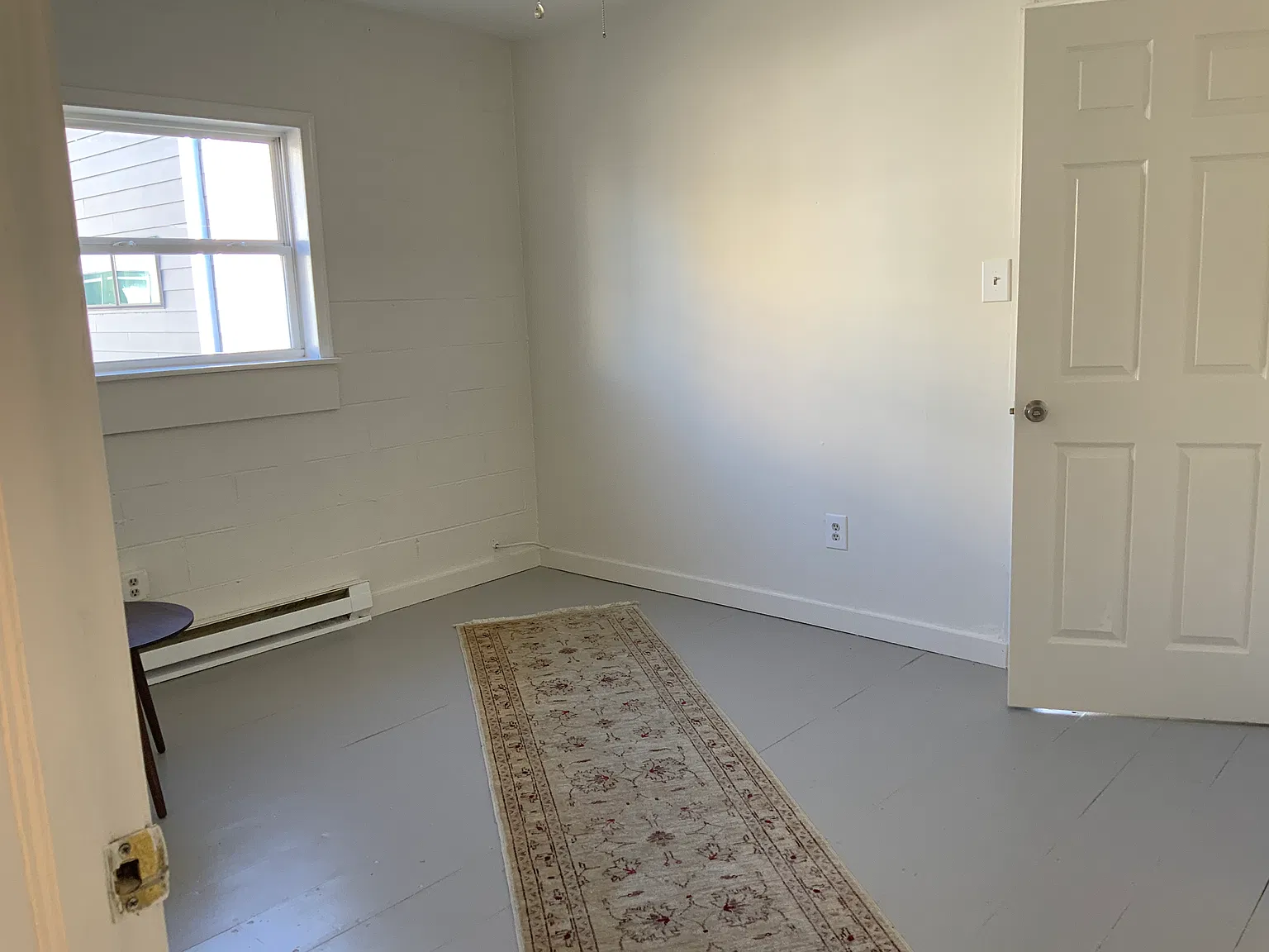1 bed, 650 sqft, $1,000 — Photo 3