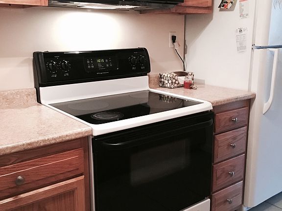 Appliances. Brand new cabinets and microwave.