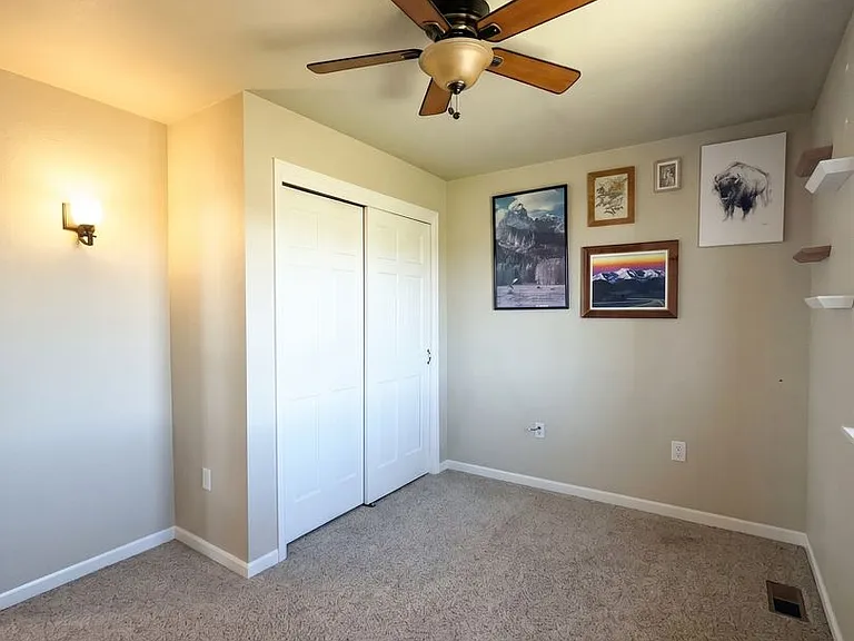 119 Bristlecone Ln — Photo 13