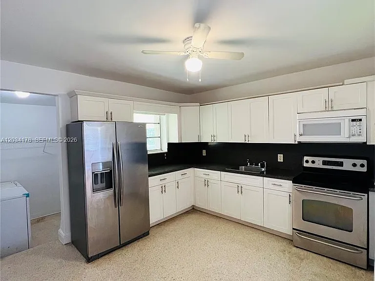 103 SW 80th Ave #103 — Photo 4