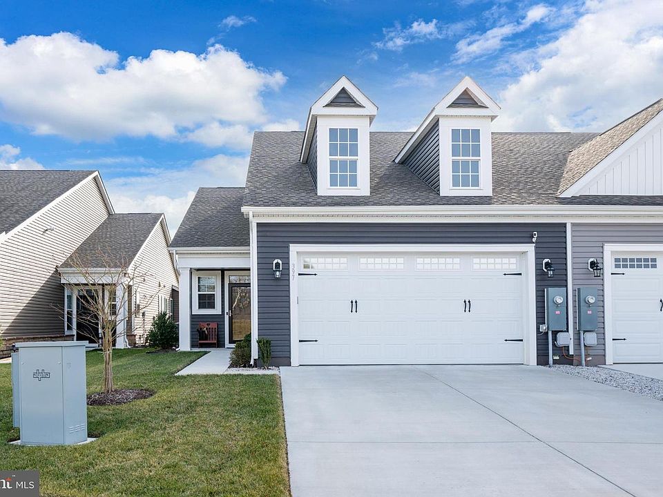1st image of 397 Heritage Shores Cir
