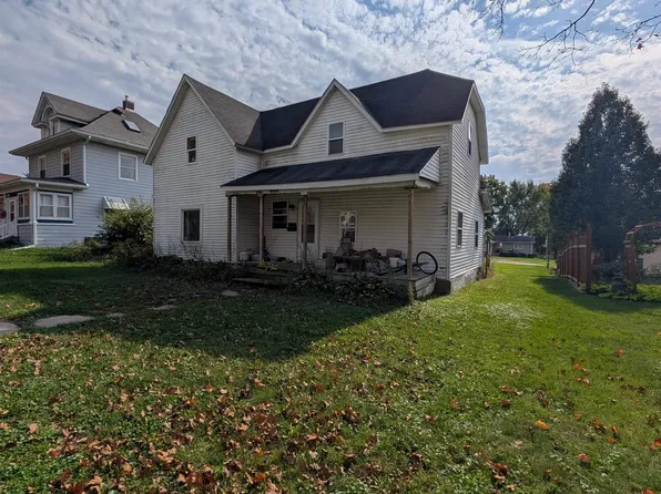 910 2nd Ave, Ackley, IA 50601