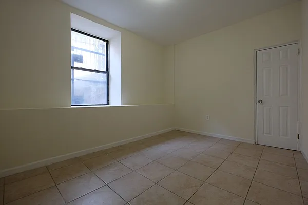 Rented by Keller Williams NYC | media 15