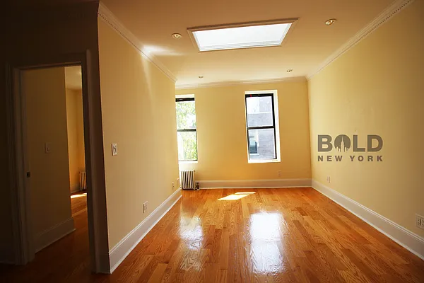 Rented by Bold New York | media 30