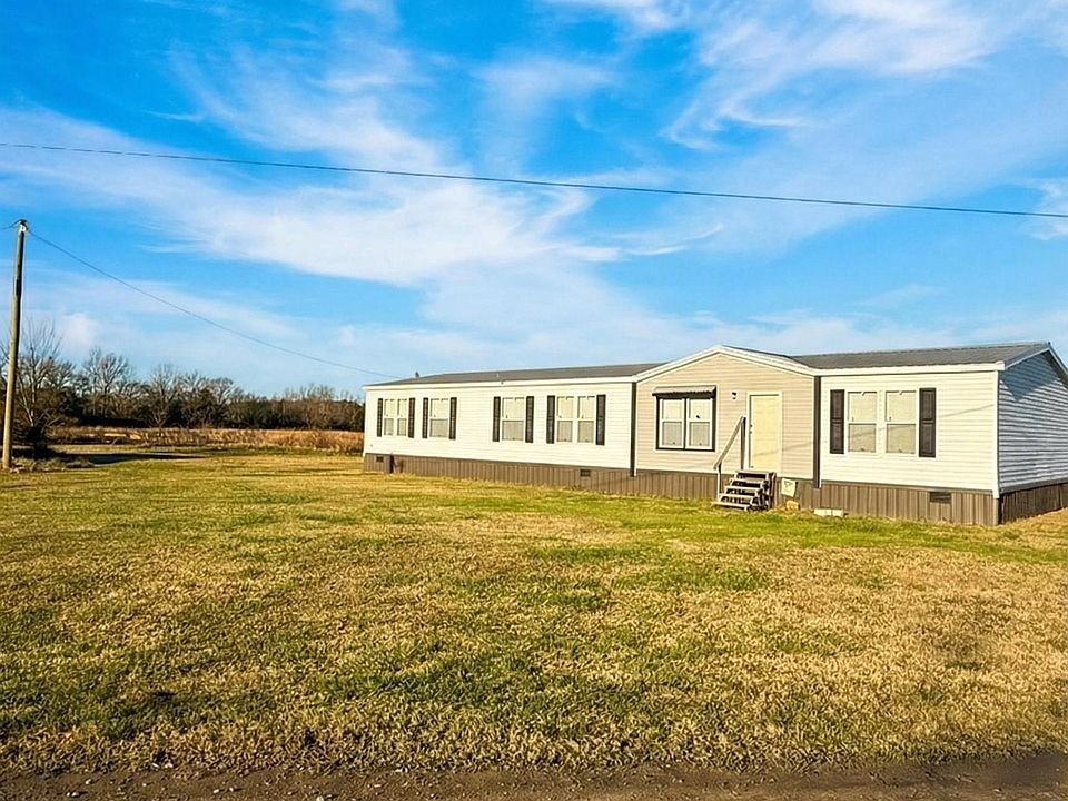 1st image of 702 Nelson Loop