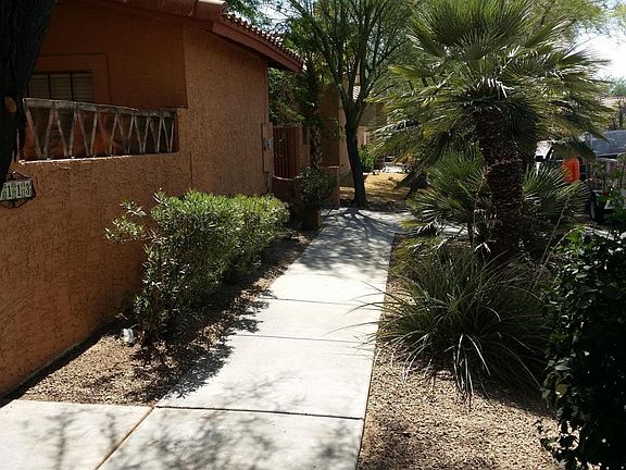 3rd image of 5113 E Janice Way