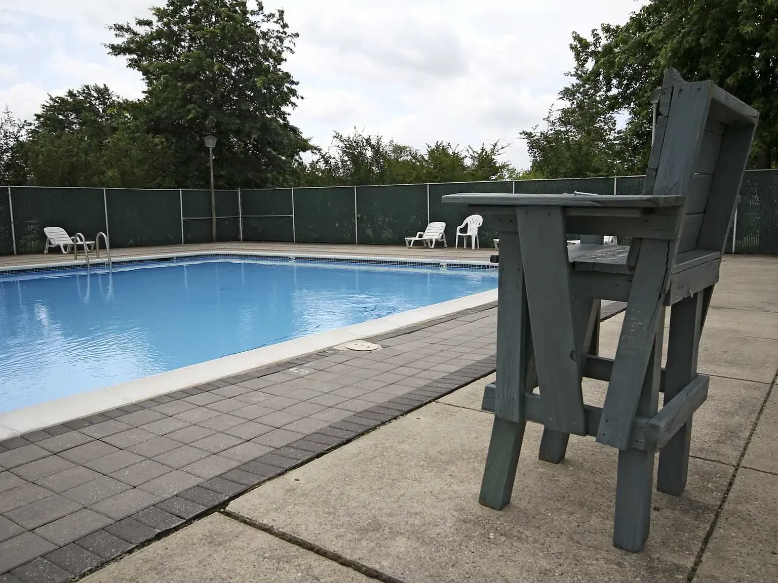 University Park Apartments — Photo 2