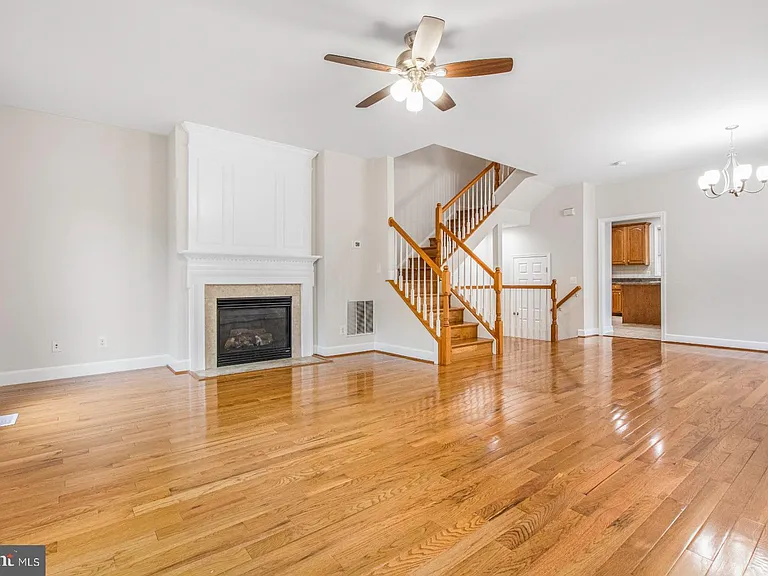 14741 Potomac Branch Dr — Photo 15