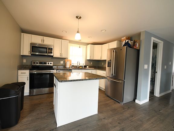 5th image of 3 Spiller Hill Rd