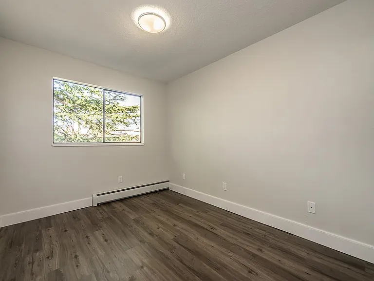 335 Saint James St #337 — Photo 10