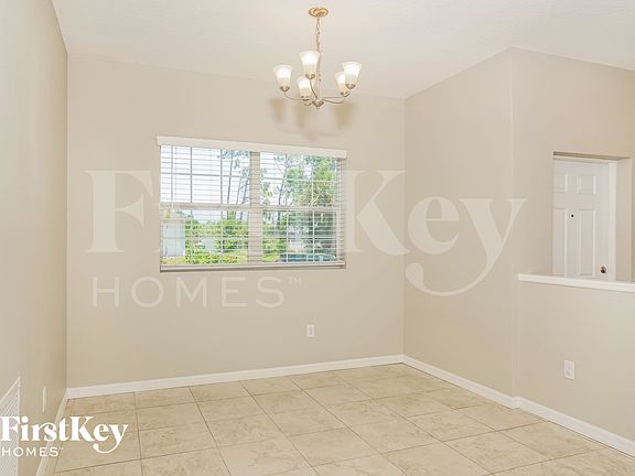 5th image of 2443 Dalhart Ave