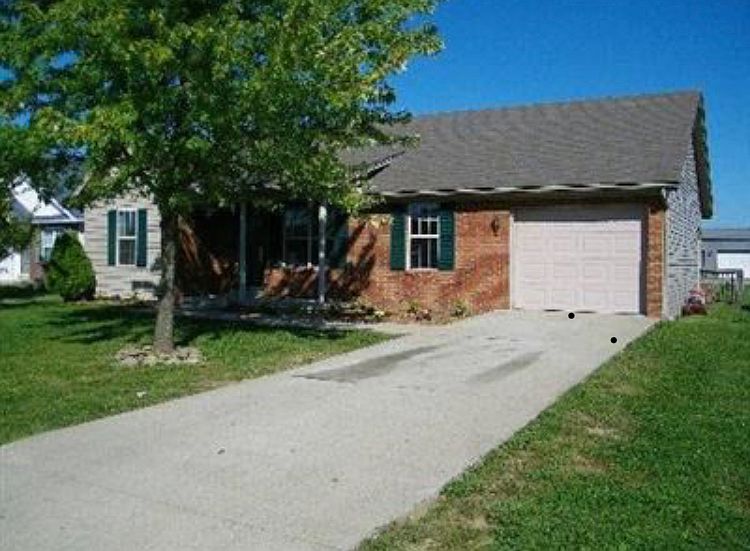 1st image of 113 Briar Patch Ln