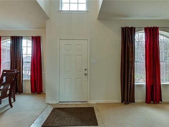 5th image of 5204 Lake Haven Ln