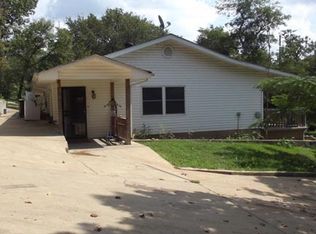 706 E Main St, Hardy, AR 72542