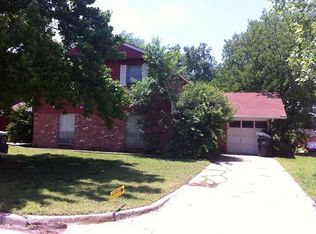 956 Halray Dr, Norman, OK 73071