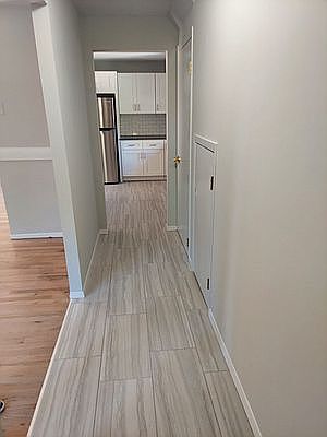 4th image of 1322 E 65th St #2A