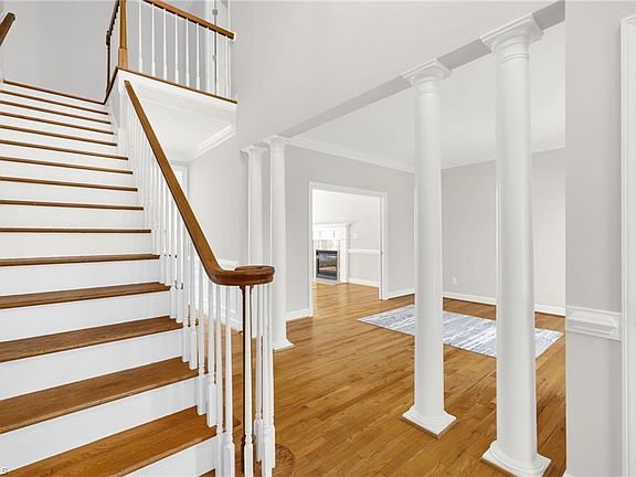 4th image of 5736 Brightington Ct