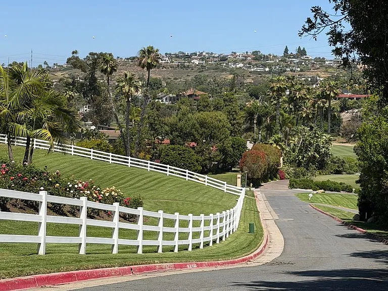 7264 Estrella De Mar Rd — Photo 46
