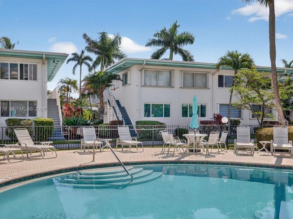 180 Isle Of Venice Dr APT 121