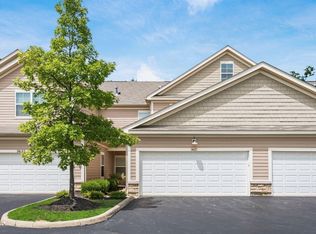 3637 Birkland Cir, Lewis Center, OH 43035