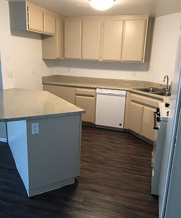2nd image of 13407 Ivy Ave APT A