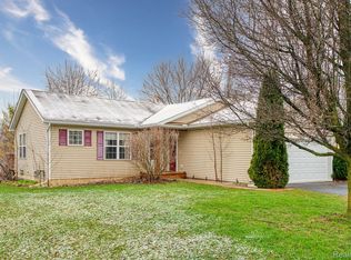 780 Brower Rd, Fowlerville, MI 48836