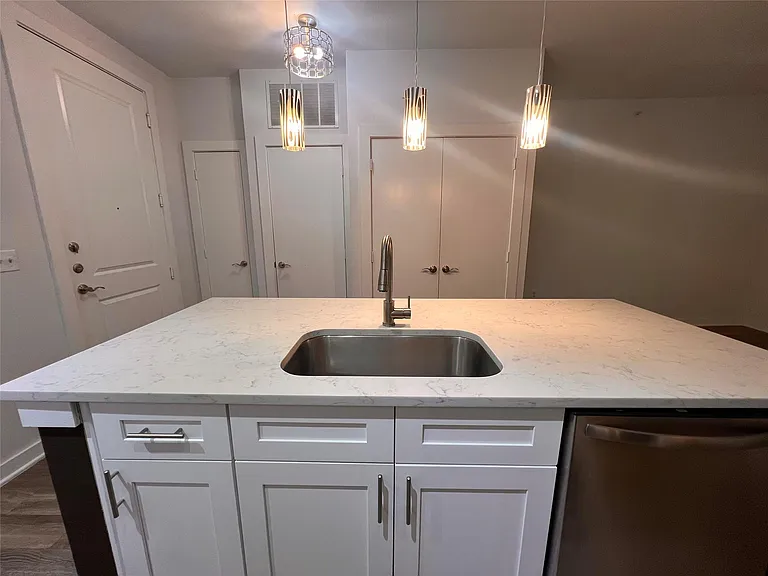 1900 Barton Springs Rd #4041 — Photo 18