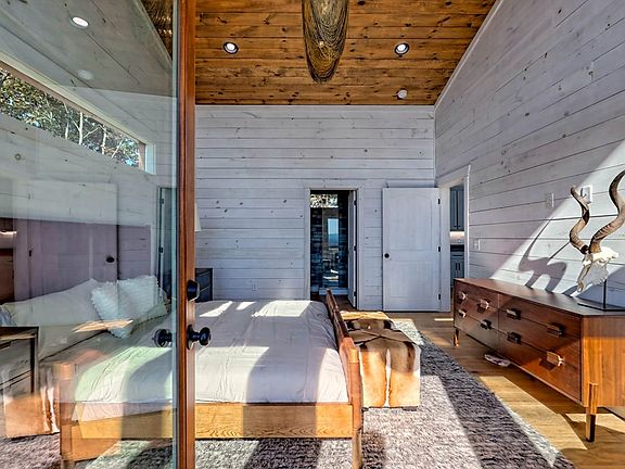 21st image of this home