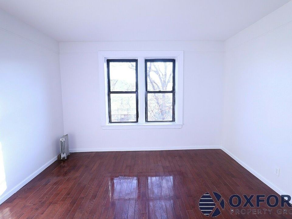 1st image of 102-43 Corona Ave #B3r