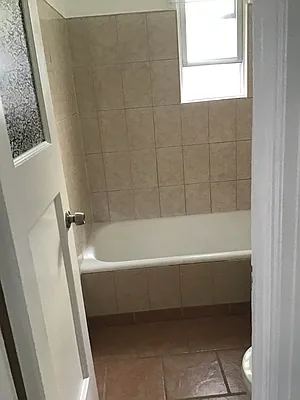 Rented by Roz Khan, LREB | media 2