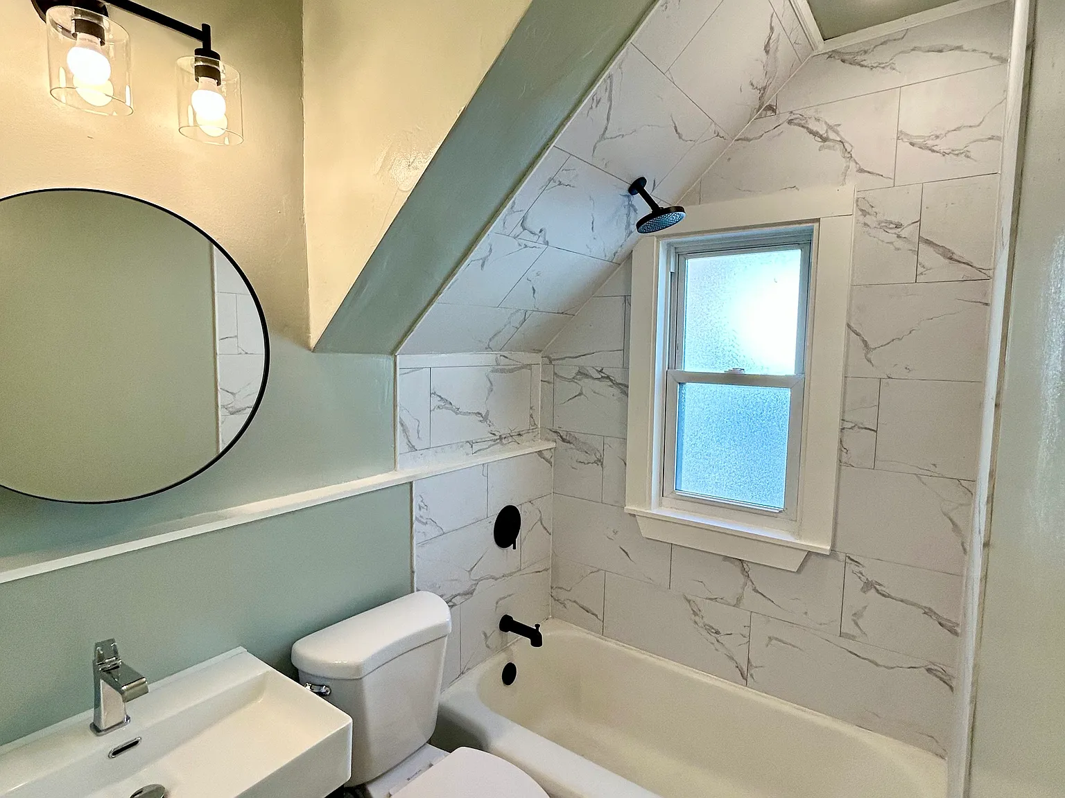 2 bed, 1000 sqft, $1,500 — Photo 3
