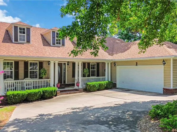 1 Glamis Ln, Bella Vista, AR 72715